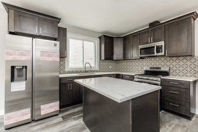 Photo - 2200 N Kenneth Ave Apartamentos Unidad #2