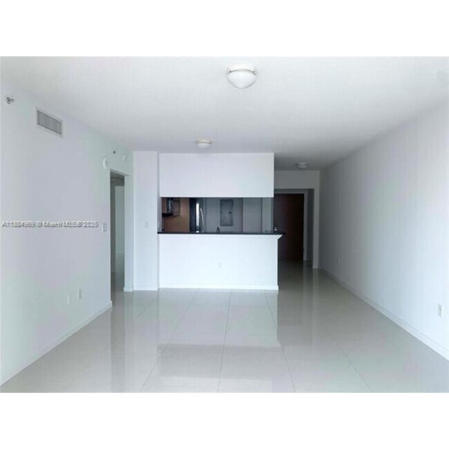 Photo - 31 SE 5th St