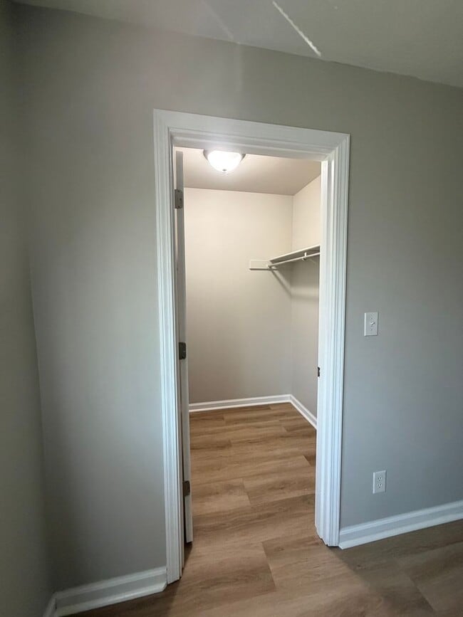 Photo - Experience Luxury Living at Bellagio Living II: Modern Apartments in Lawrence, Indiana Unit 8929-A