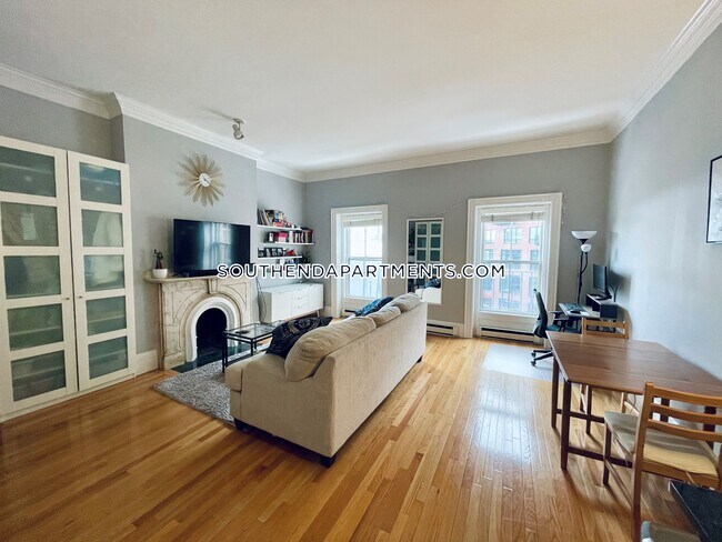 Photo - 528 Tremont St Unidad 4