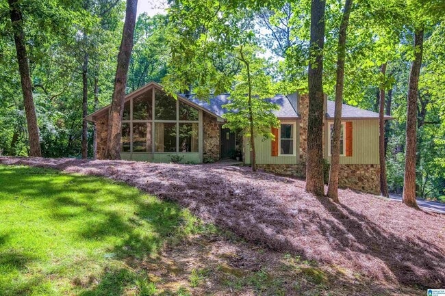 Photo - 1928 Indian Lake Dr