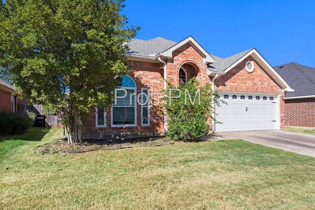 Photo - 2605 Wandering Oak Dr