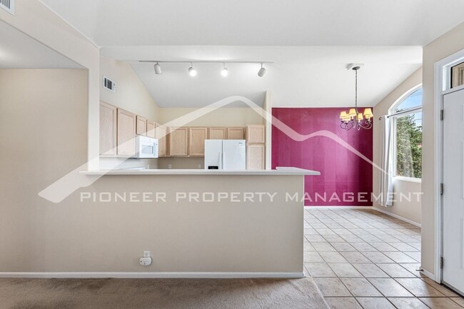 Photo - 8500 E Jefferson Ave
