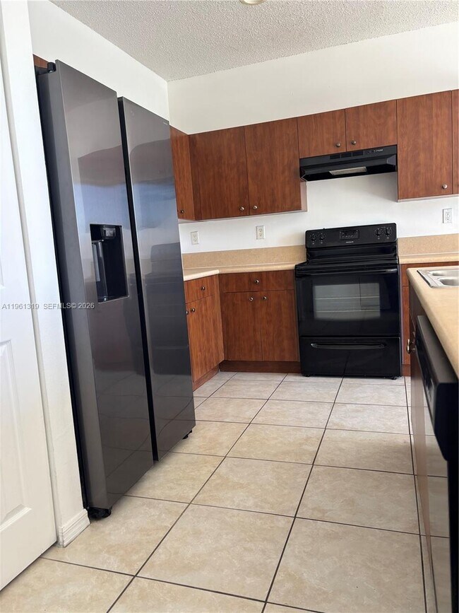 Photo - 1044 NE 42nd Terrace