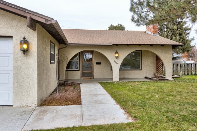 Photo - Charming Residence in a Prime Location 3bed/2bath