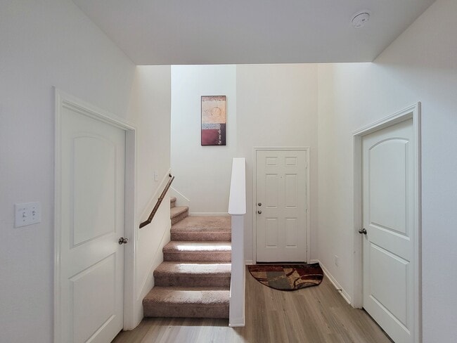 Photo - 10793 Castle Rock Dr