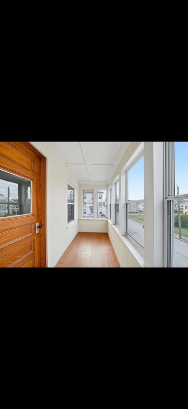 Photo - 31 Whitcomb St