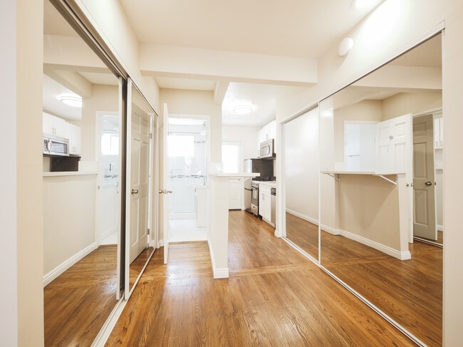 Photo - 1215 Granville Ave