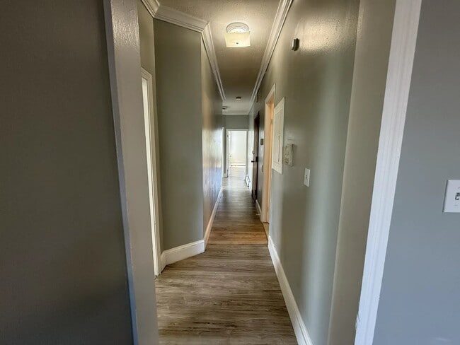 Photo - 26 Alpine Pl Unit 3