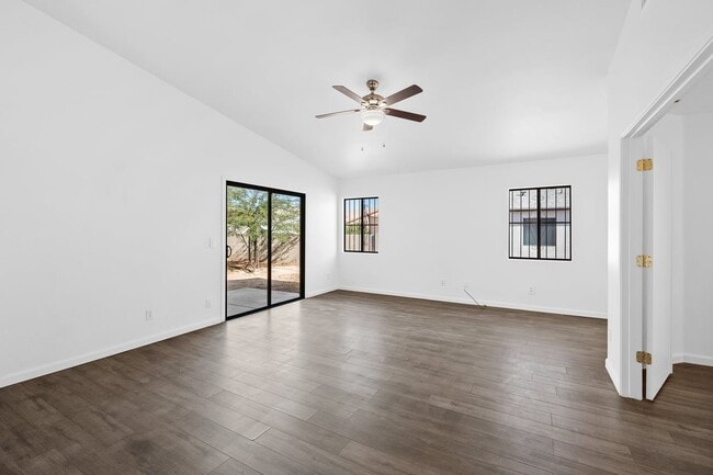 Photo - 3680 W Ostler St