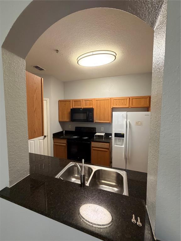 Photo - 6100 Stevenson Dr Unit 207