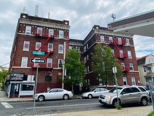 Photo - 2 Columbia Ave