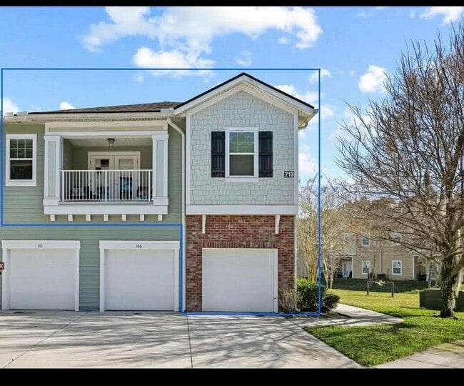 Photo - 213 Larkin Pl Unit 105