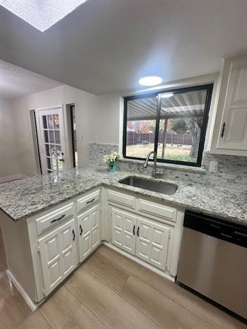 Photo - 401 Willow Way