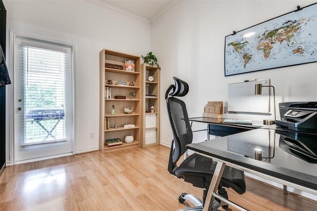 Photo - 3105 San Jacinto St Unit ID669018