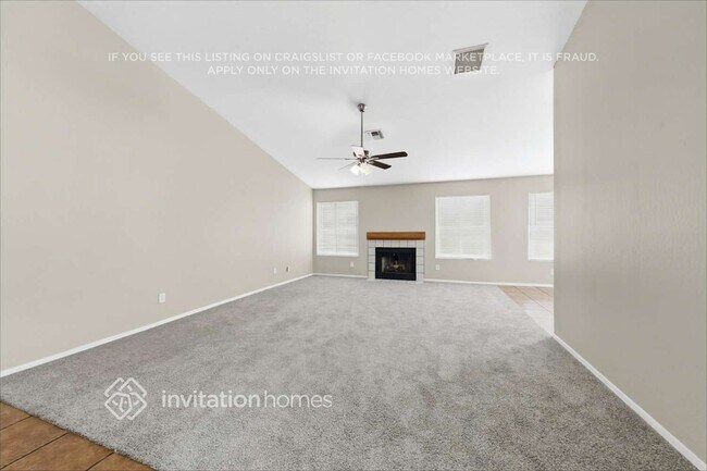 Photo - 5430 N 79th Dr
