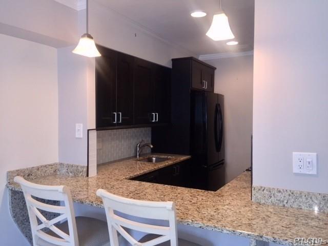 Photo - 22 N Forest Ave Unit 2F