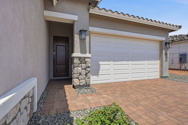 Photo - 2942 Manzanilla Ave