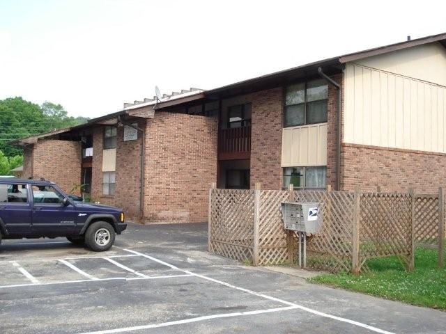 Photo - Willow Creek Apartments