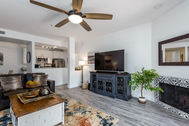 Photo - 14145 N 92nd St Unidad ID1255440P