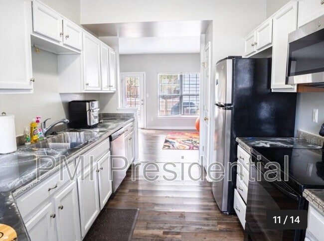 1160 Grand Brook Dr