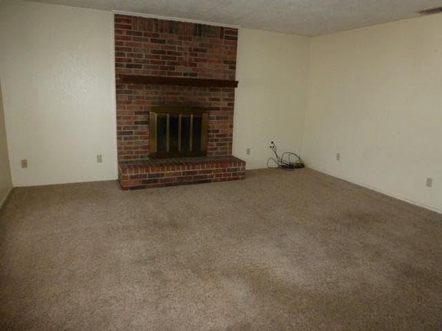 Photo - 925 Minter Ln