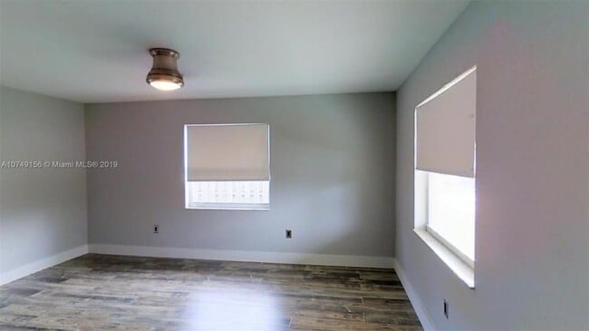 Photo - 3 bedroom in Hollywood FL 33021
