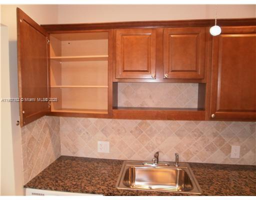 Photo - 534 Mansfield M Unit 534