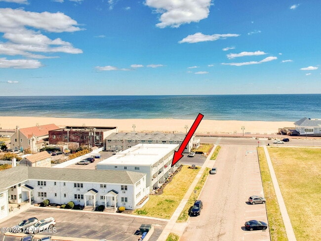 Building Photo - 96 Fifth Ave Unit 4