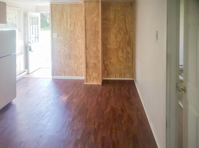 Photo - 84 Washington St