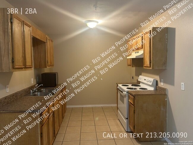Photo - 7639 Windsor Oaks Unit 7639
