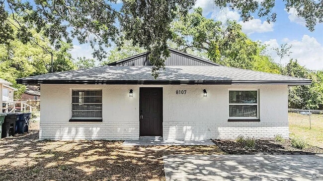 Building Photo - 8107 N 11th St Rental