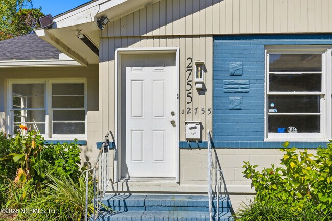 Photo - 2755 Green St