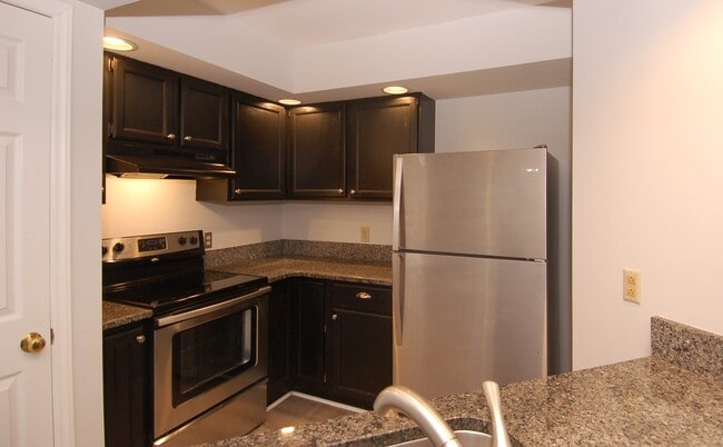 Photo - 1450 Barton Place Dr