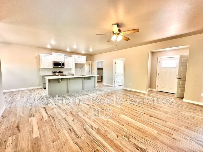 Photo - 2184 Hilltop Ln