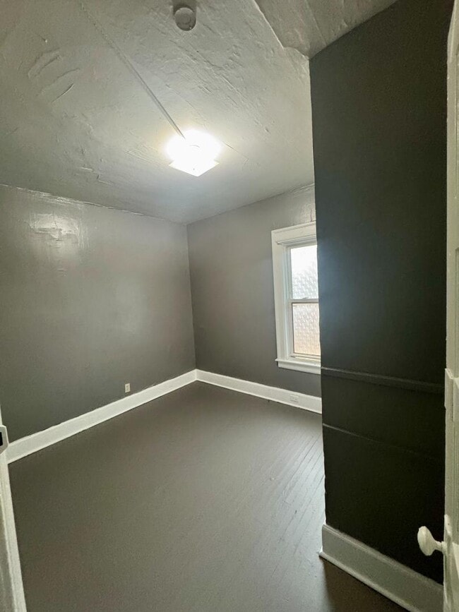 Photo - 153 Fernwood Ave