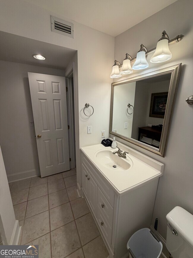 Photo - 601 Norris St