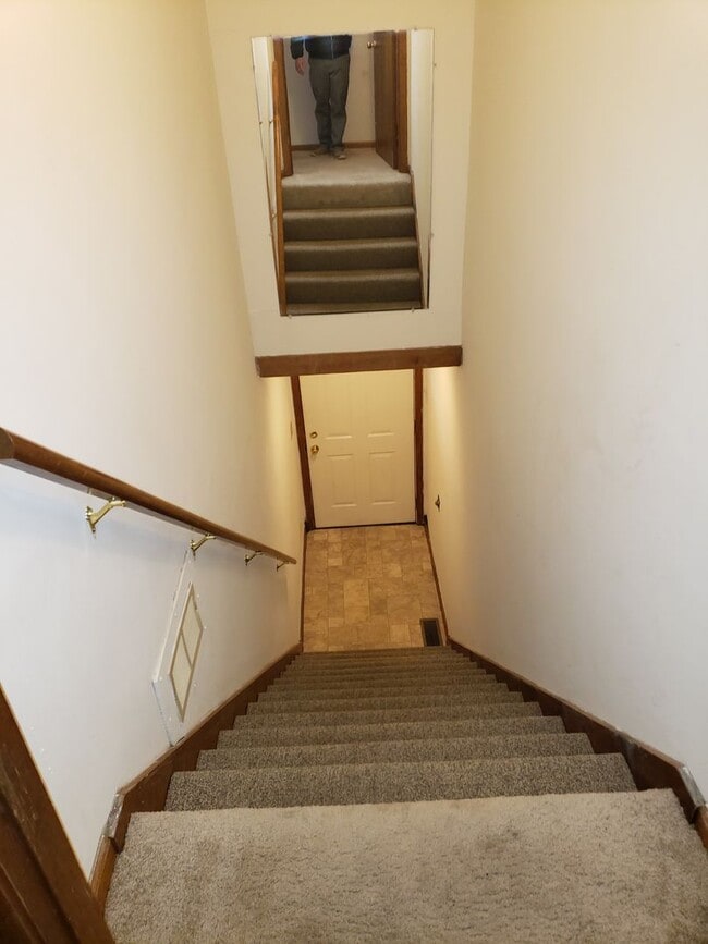 Photo - 906 Hartwell Dr