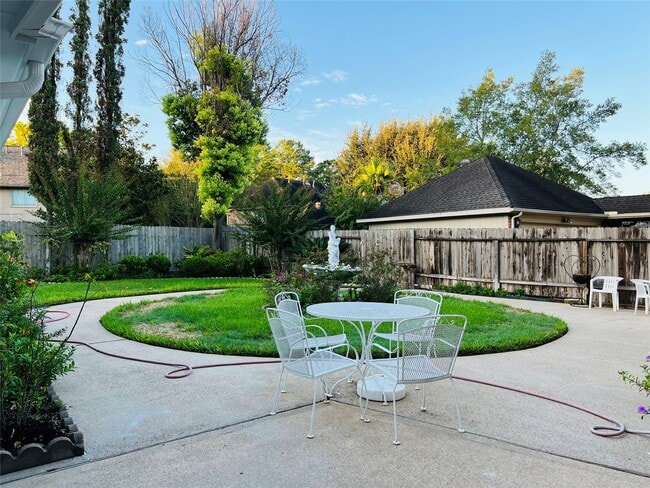 Building Photo - 16911 Ascot Meadow Dr