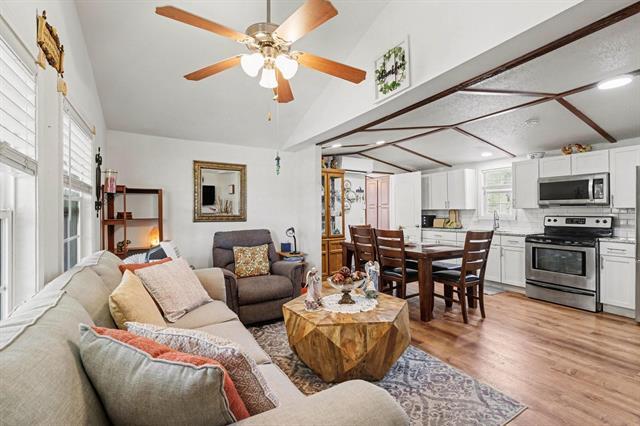Photo - 5591 Co Rd 920