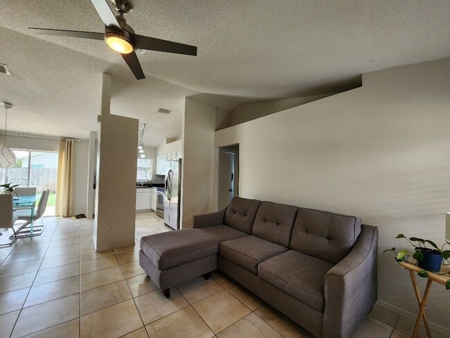 Photo - Gorgeous 3-Bedroom, 2-Bathroom in Brandon