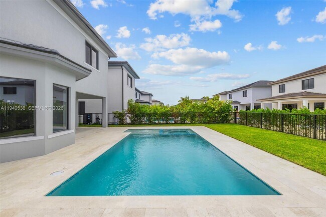 Photo - 19670 NE 14th Ct