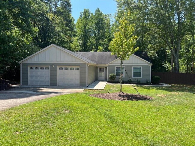 Photo - 3401 Owens Pass NW