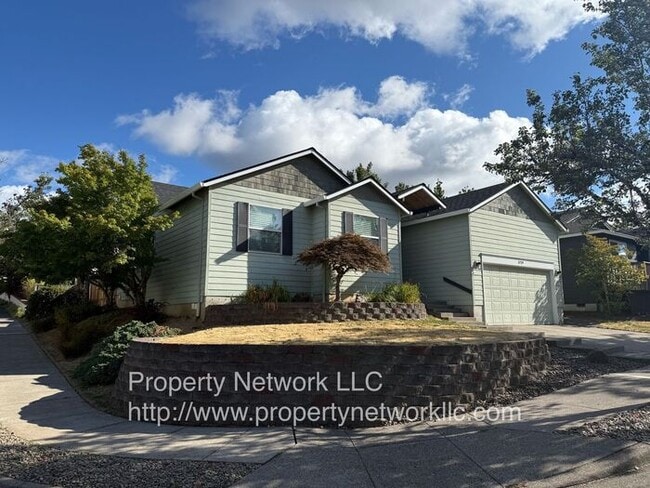 Building Photo - Wonderful Gresham 3 Bedroom Home