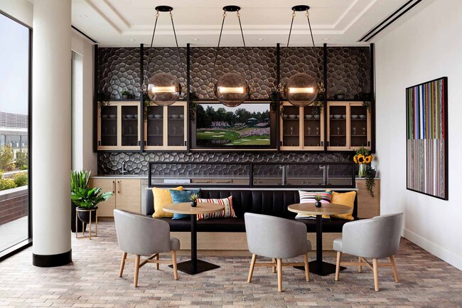 Photo - Parc Riverside Apartments