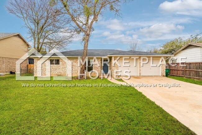 Photo - 2105 E Riviera Dr