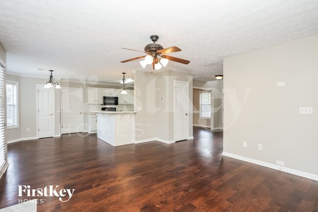 Photo - 112 Wyckliffe Dr