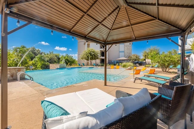 Photo - Summit at Rivery Park