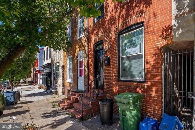 Photo - 2232 Fleet St Townhome