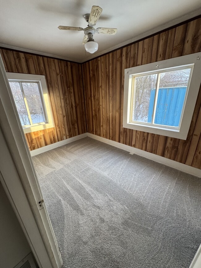 Photo - 1925 Sheridan Rd